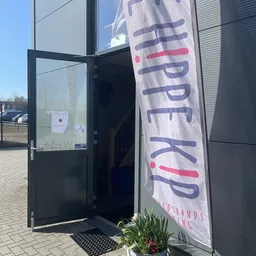 Kringloopwinkel Kringloopwinkel De Hippe Kip tweedehandskleding in Hoogeveen