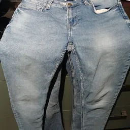 Bezoeker foto van Kringloopwinkel De Hippe Kip tweedehandskleding in Hoogeveen