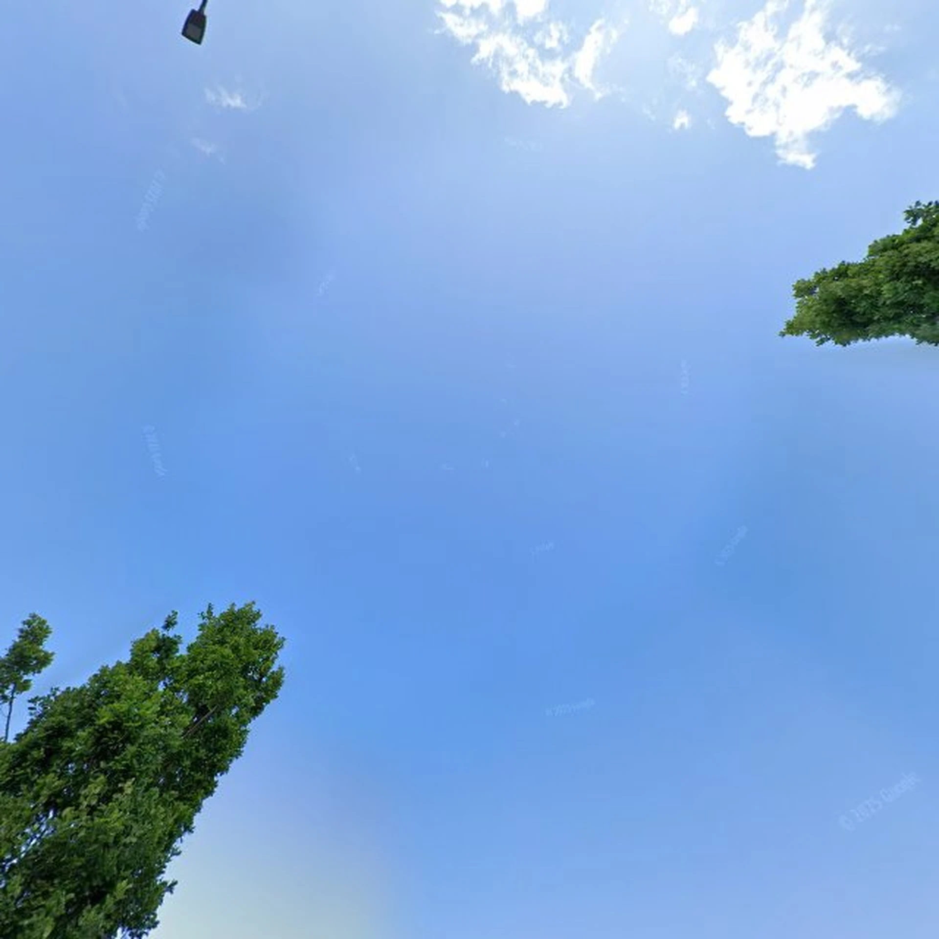 Kringloopwinkel De Hoop Kringloop (leerwerkbedrijf van Werkvisie) in Hendrik-Ido-Ambacht