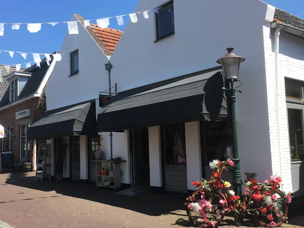 Kringloopwinkel De Klaproos in Ommen