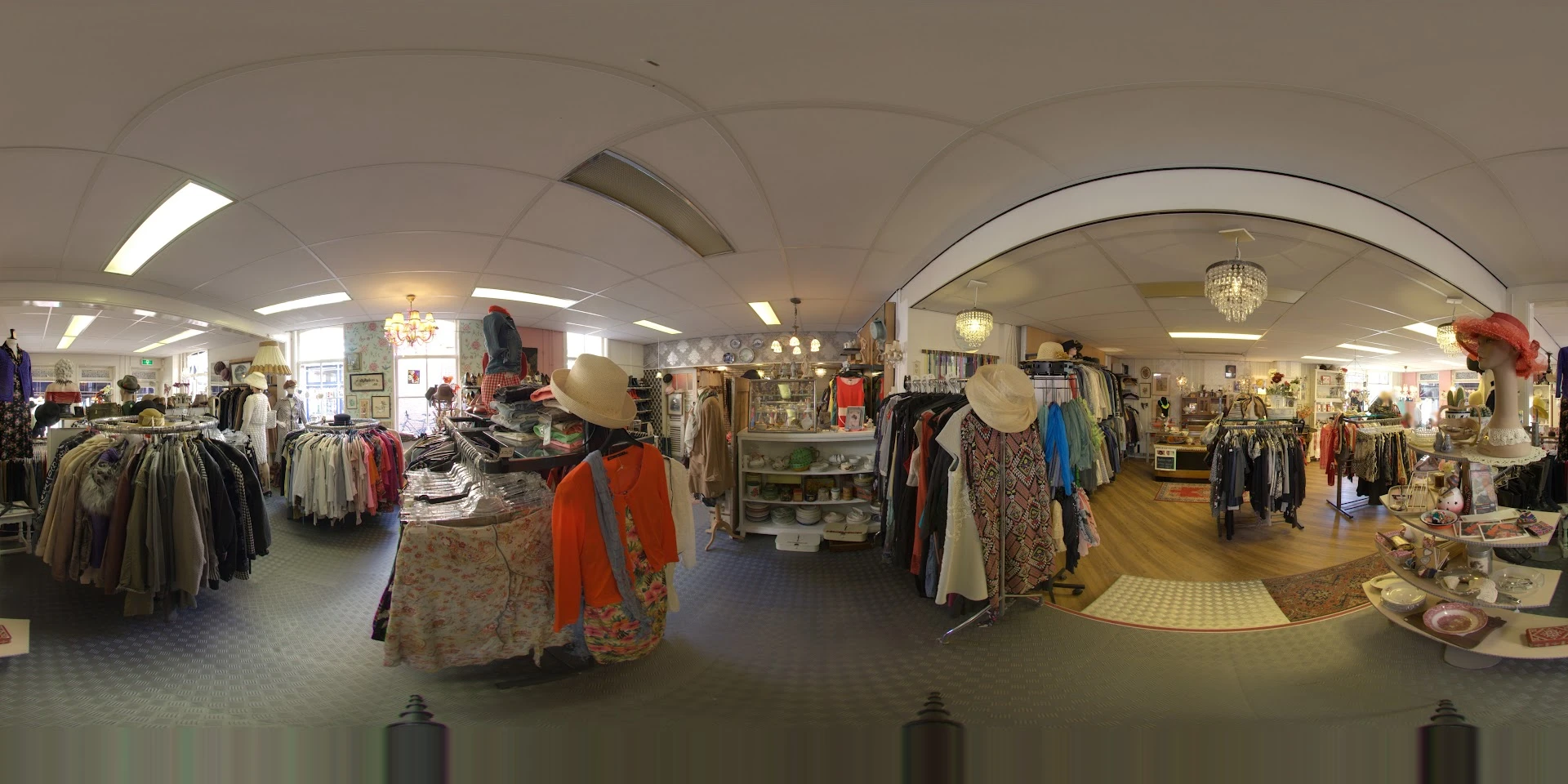 Kringloopwinkel De Klaproos in Ommen