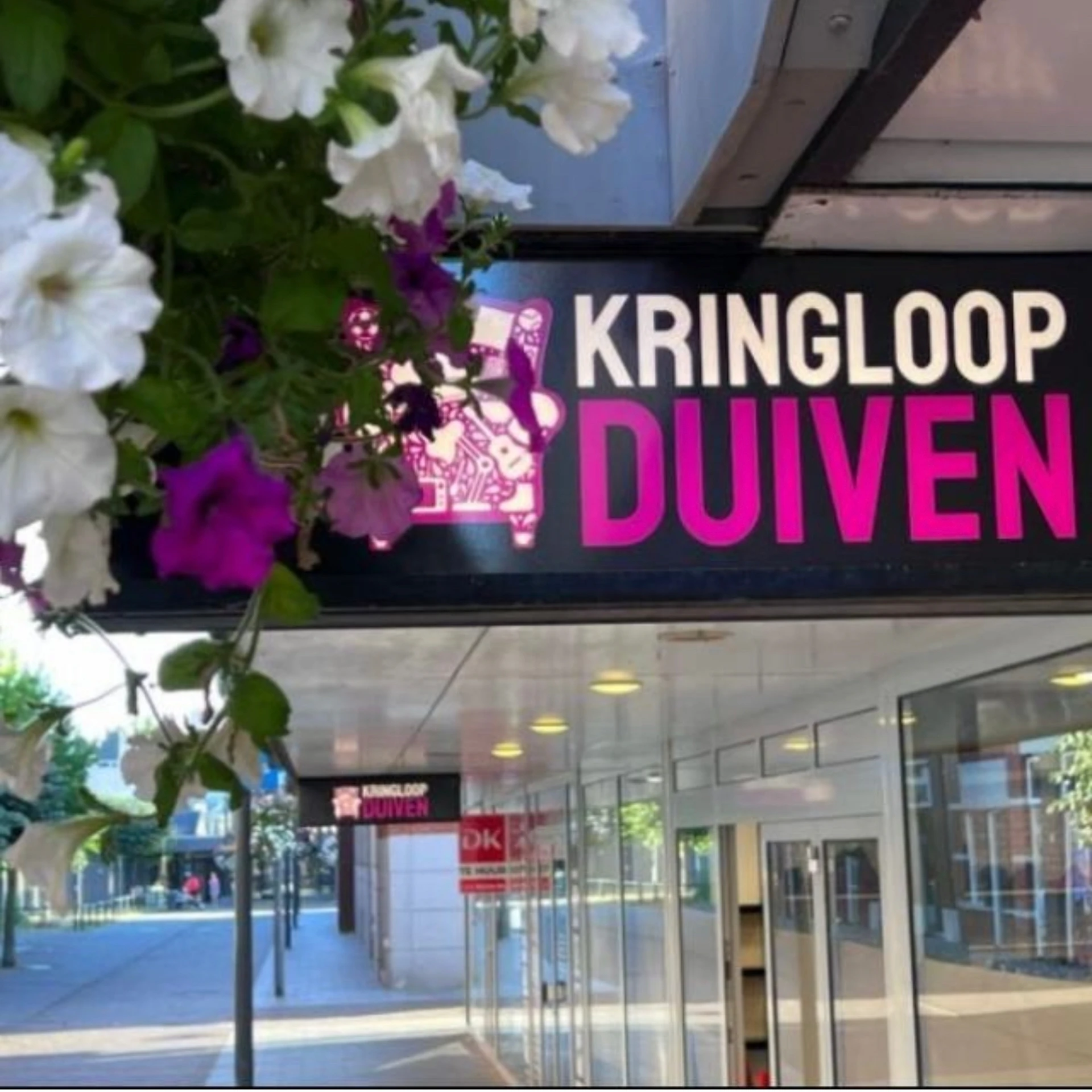 Kringloopwinkel De Kleine Kringloopwinkel in Duiven