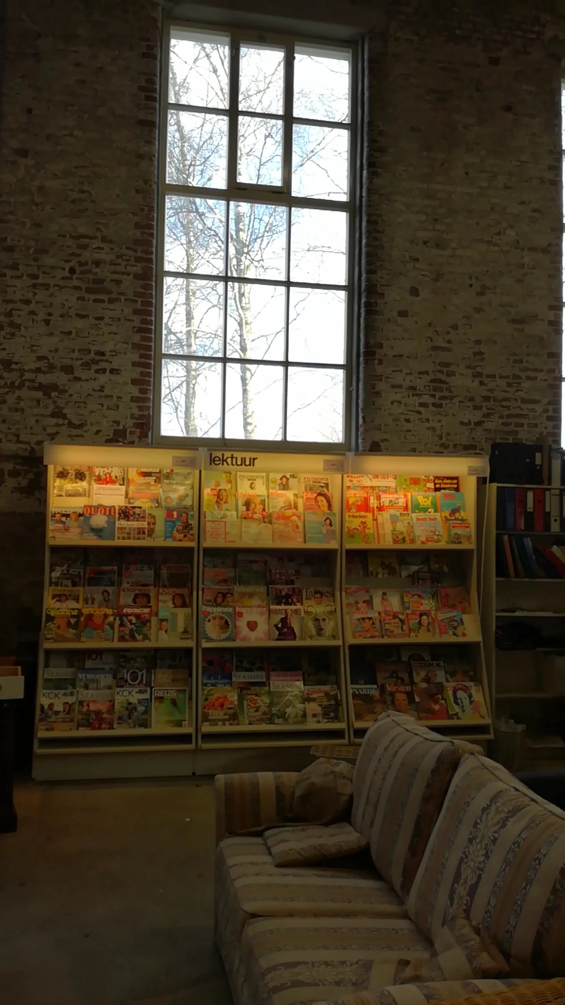 Dé Kringloop in Losser met tweedehands boeken, computers en films