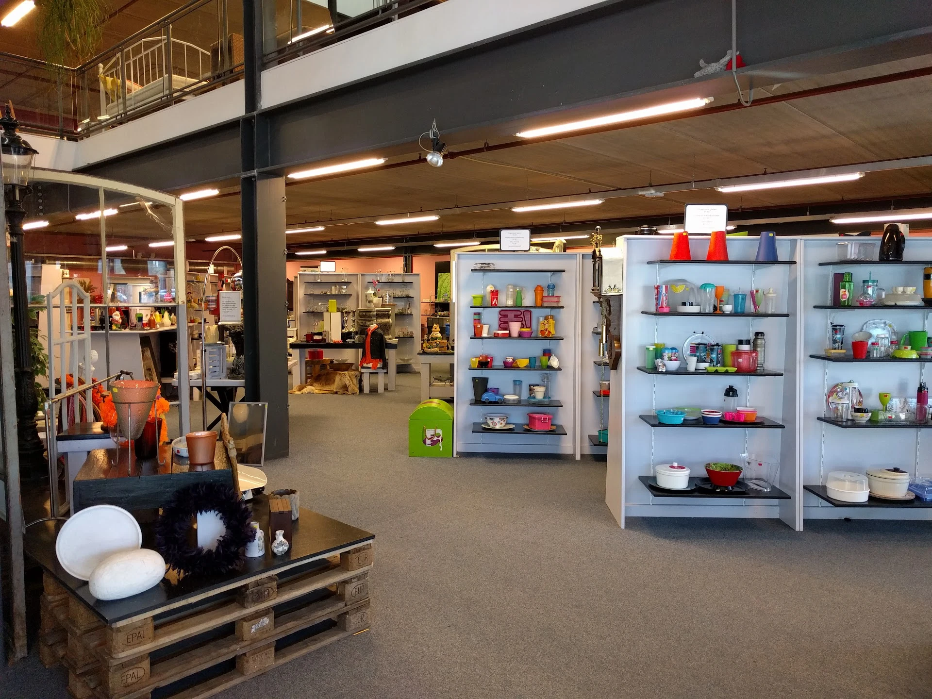 Kringloopwinkel De Kringloper Almere in Almere