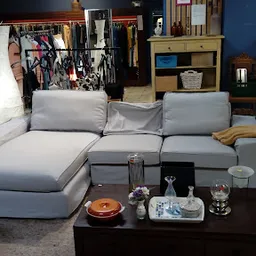 Bezoeker foto van Kringloopwinkel De Kringloper Weesp in Weesp