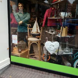 Bezoeker foto van Kringloopwinkel De Kringloper Weesp in Weesp