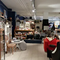 Bezoeker foto van Kringloopwinkel De Kringloper Weesp in Weesp