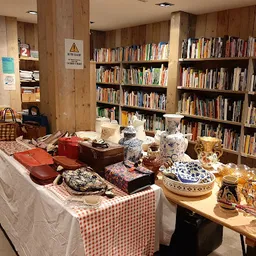 Bezoeker foto van Kringloopwinkel De Kringwinkel Zuiderkempen in Putte