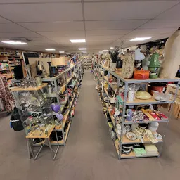 Bezoeker foto van Kringloopwinkel De Marktloads in Sint Nicolaasga