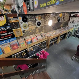 Bezoeker foto van Kringloopwinkel De Marktloads in Sint Nicolaasga