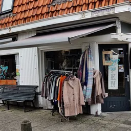 Kringloopwinkel Kringloopwinkel de Sjop Texel in Den Burg
