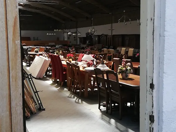 Kringloopwinkel Kringloopwinkel De Snuffelhal - Prisma in Biezenmortel