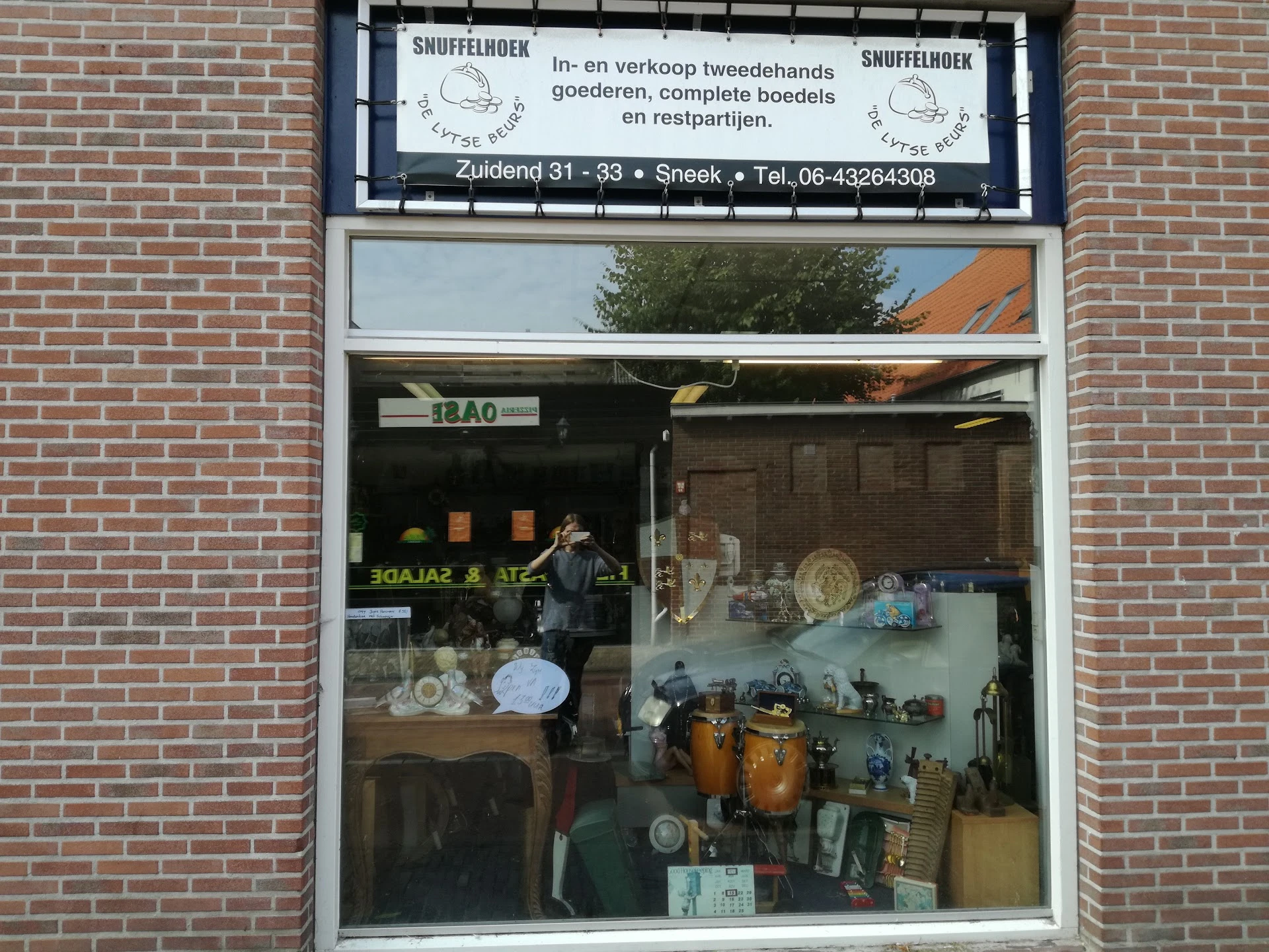 Kringloopwinkel Kringloopwinkel De Snuffelhoek in Sneek