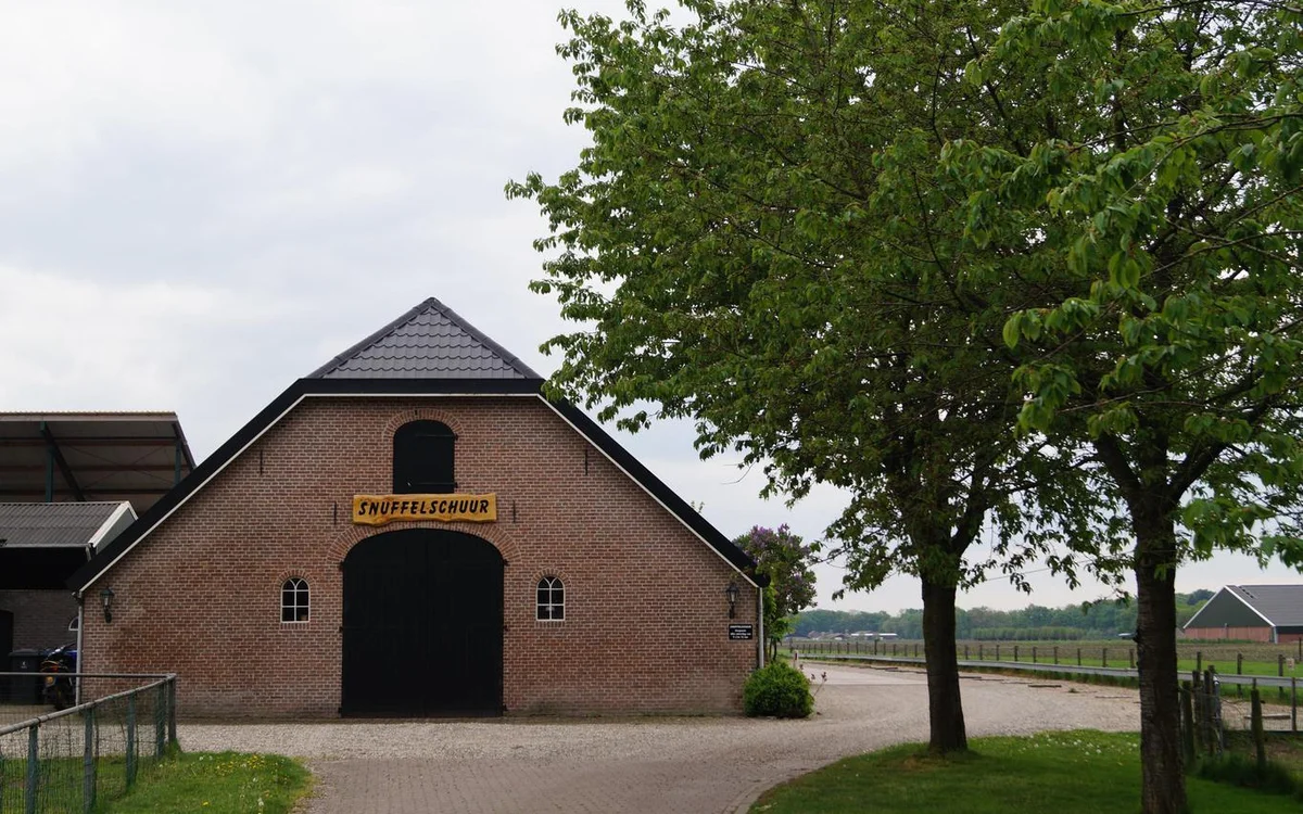 Kringloopwinkel Kringloopwinkel De Snuffelschuur in Leersum