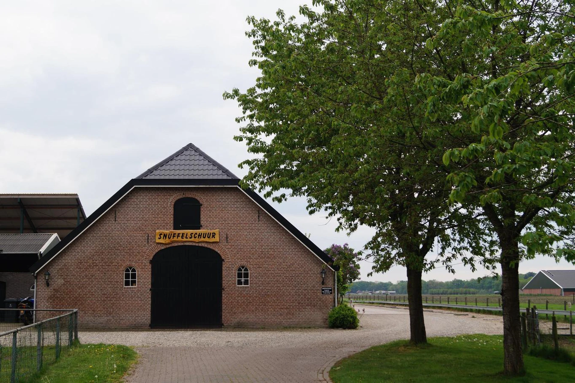 Kringloopwinkel Kringloopwinkel De Snuffelschuur in Leersum