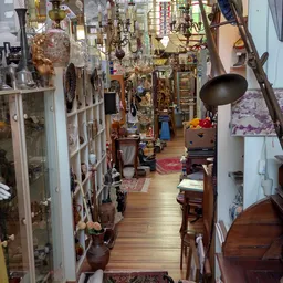 Bezoeker foto van Kringloopwinkel De Stoof Brocante in Axel