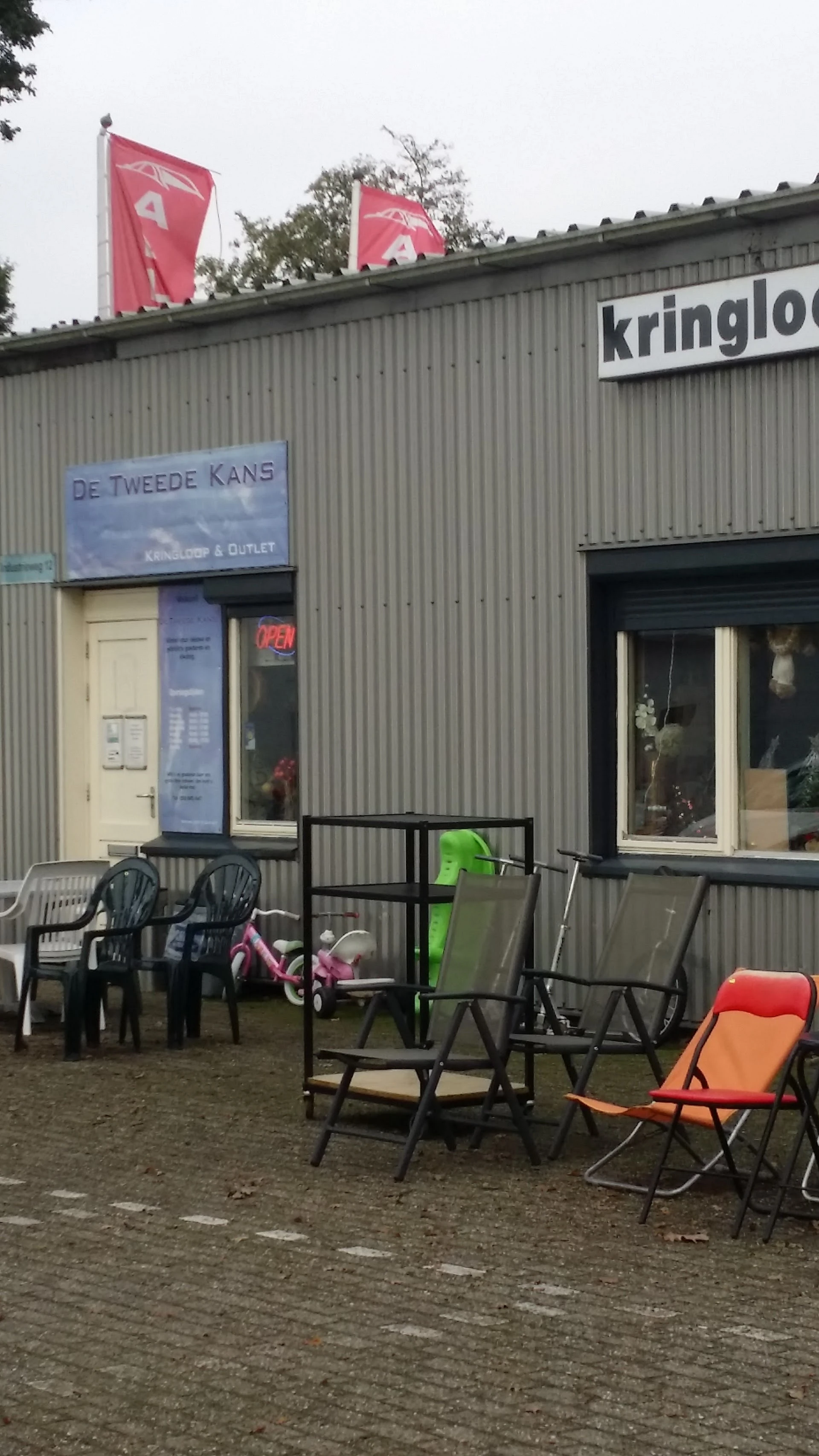 Kringloopwinkel De Tweede Kans Kringloop & Outlet in Heerenveen