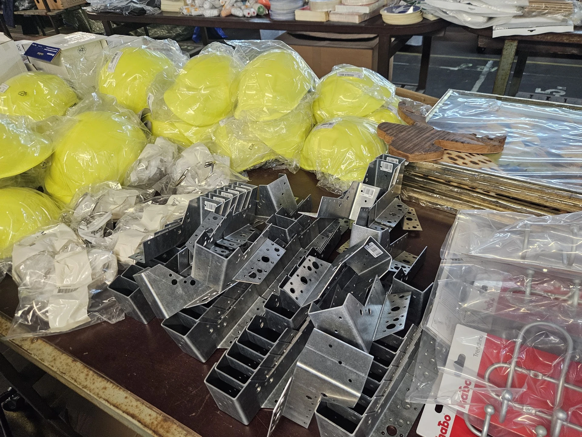 Bezoeker foto van Kringloopwinkel De Witte Markt BV in Heinenoord