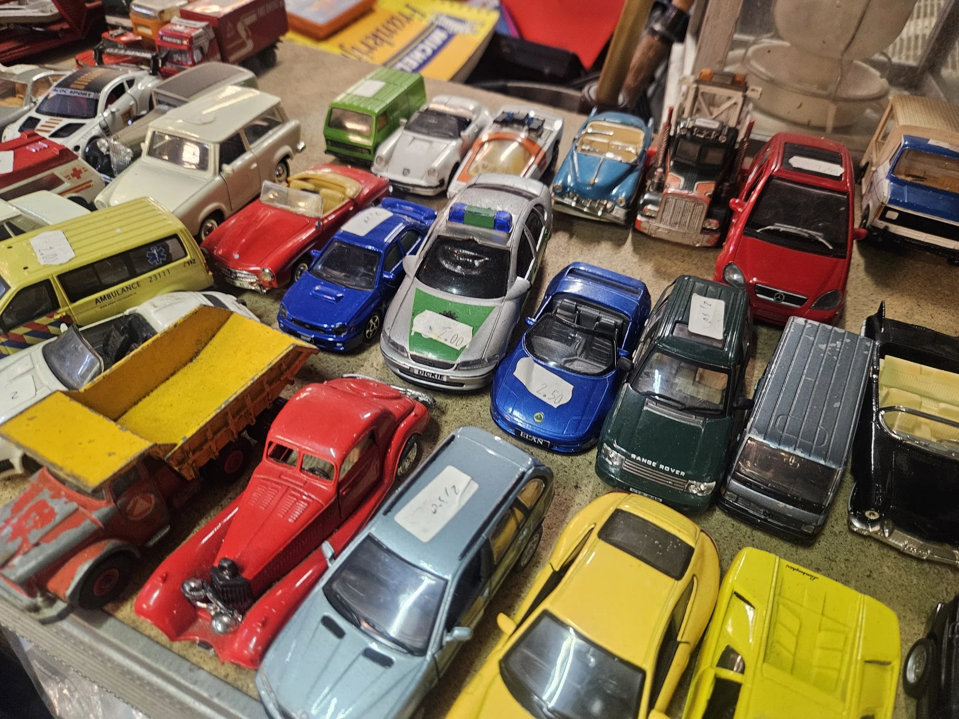Bezoeker foto van Kringloopwinkel De Witte Markt BV in Heinenoord