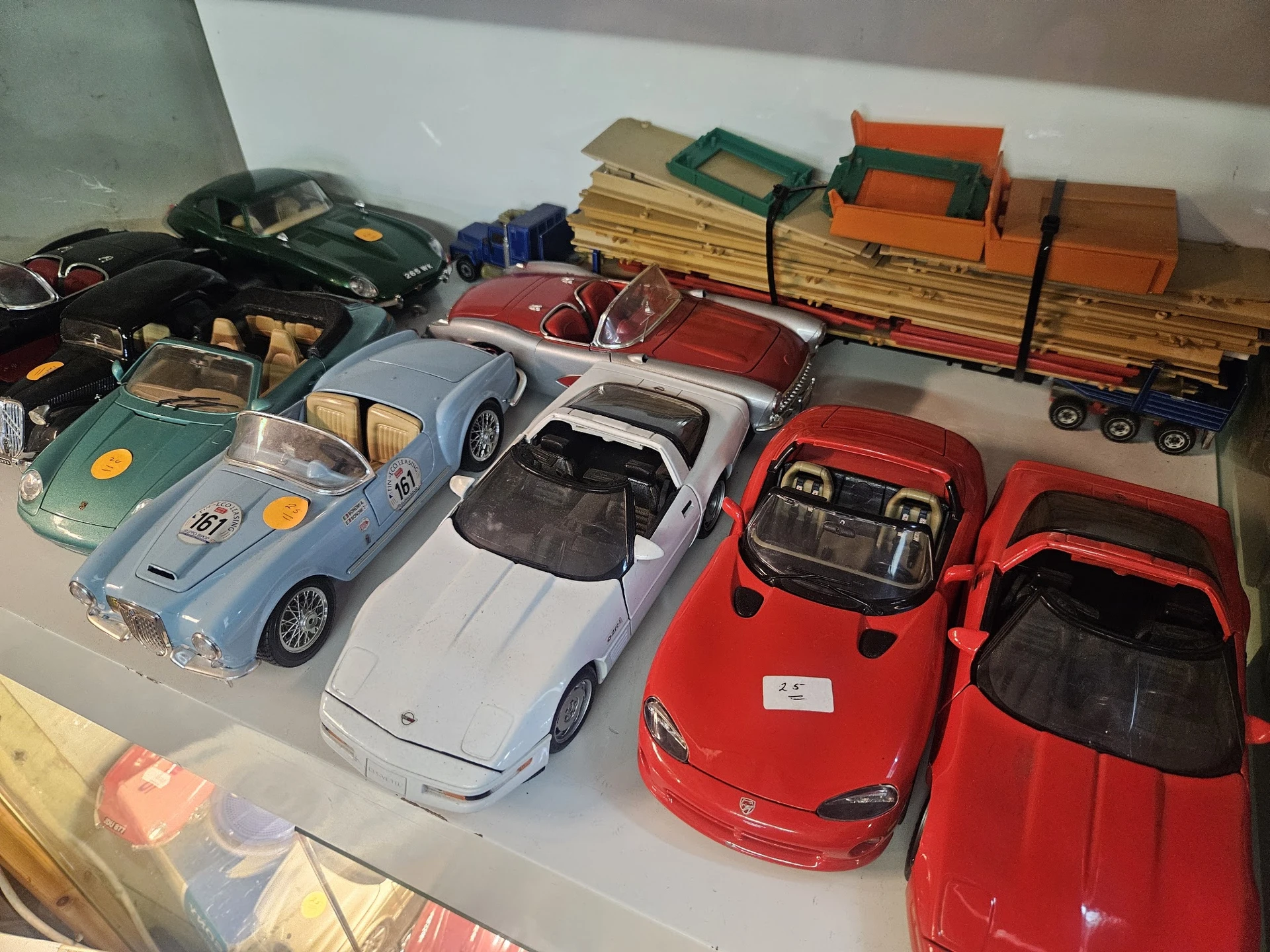 Bezoeker foto van Kringloopwinkel De Witte Markt BV in Heinenoord
