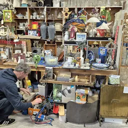 Bezoeker foto van Kringloopwinkel De Wonne winkel in Enschede