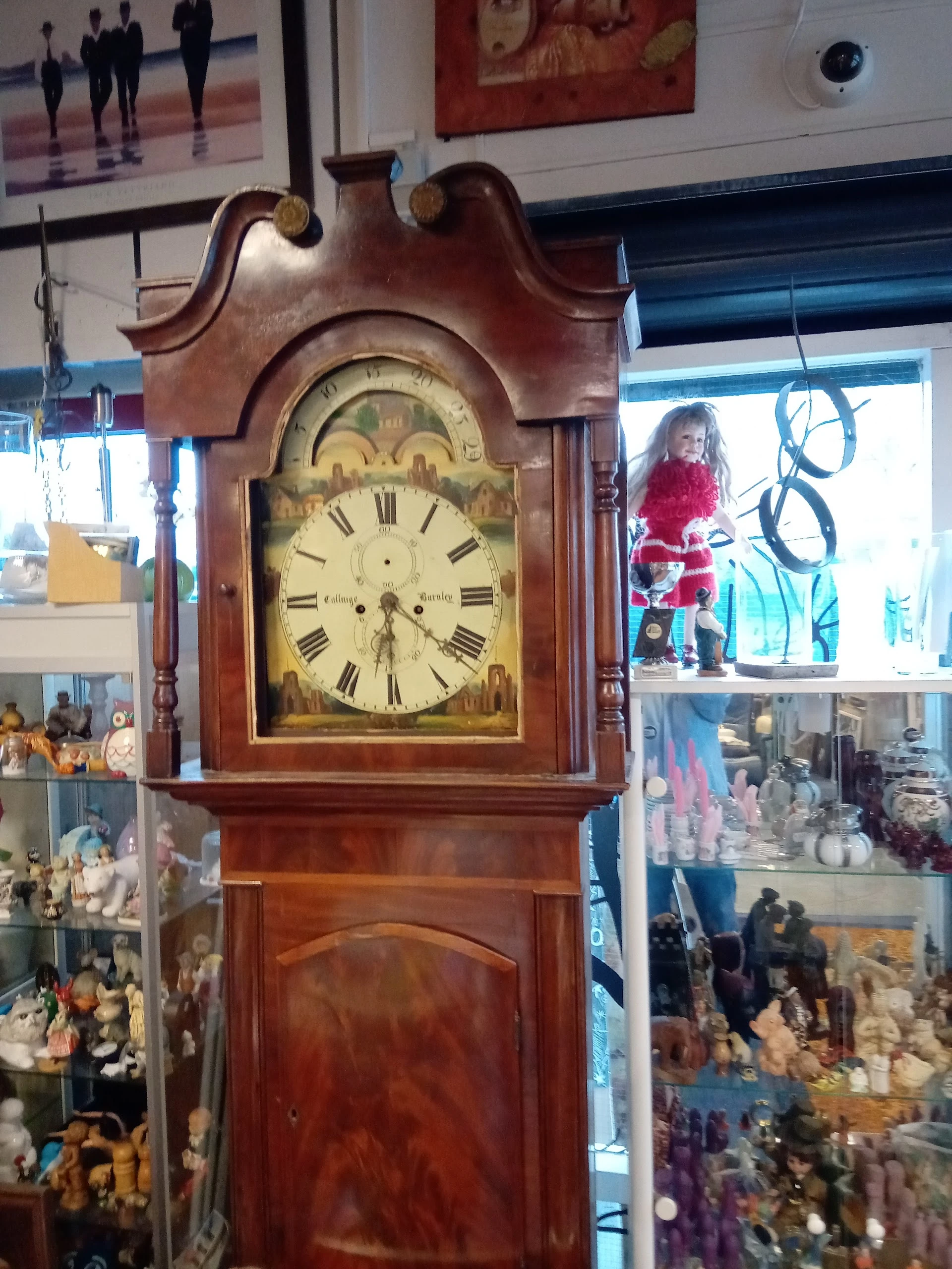 Kringloopwinkel De Zaak Van Ermelo in Ermelo met tweedehands boeken, elektronica en kasten