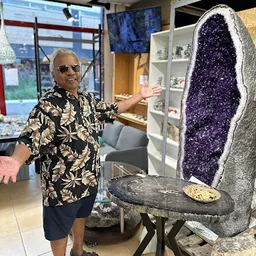 Bezoeker foto van Kringloopwinkel Dirkx Mineralen Vlissingen in Vlissingen