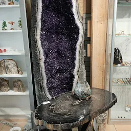 Bezoeker foto van Kringloopwinkel Dirkx Mineralen Vlissingen in Vlissingen