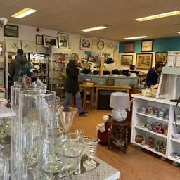 Bezoeker foto van Kringloopwinkel Dorcas Barneveld in Barneveld