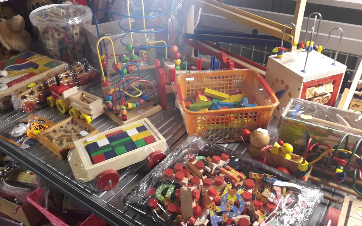 Kringloopwinkel Kringloopwinkel Dorcas Centrum Woudenberg in Woudenberg