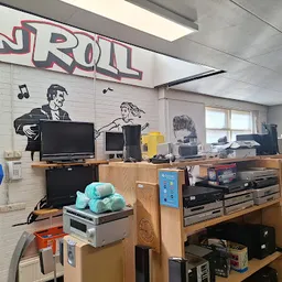 Bezoeker foto van Dorcas Kringloopwinkel Drachten in Drachten