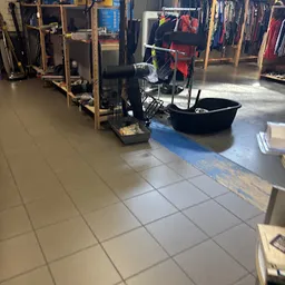 Bezoeker foto van Dorcas Kringloopwinkel Drachten in Drachten