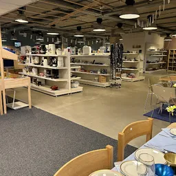 Bezoeker foto van Dorcas kringloopwinkel Eindhoven in Eindhoven