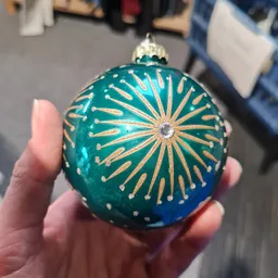 Bezoeker foto van Kringloopwinkel Dorcas Regiocentrum Emmen in Emmen