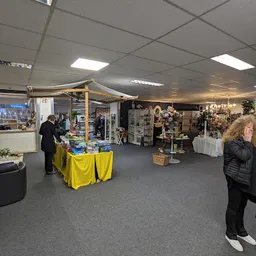 Bezoeker foto van Kringloopwinkel Dorcas Winkel Aalsmeer in Aalsmeer