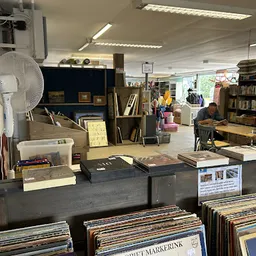 Bezoeker foto van Kringloopwinkel Dorcas Winkel Aalten in Aalten