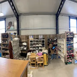 Bezoeker foto van Kringloopwinkel Dorcas Winkel Andijk in Andijk