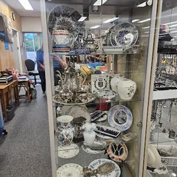 Bezoeker foto van Kringloopwinkel Dorcas Winkel Bolsward in Bolsward