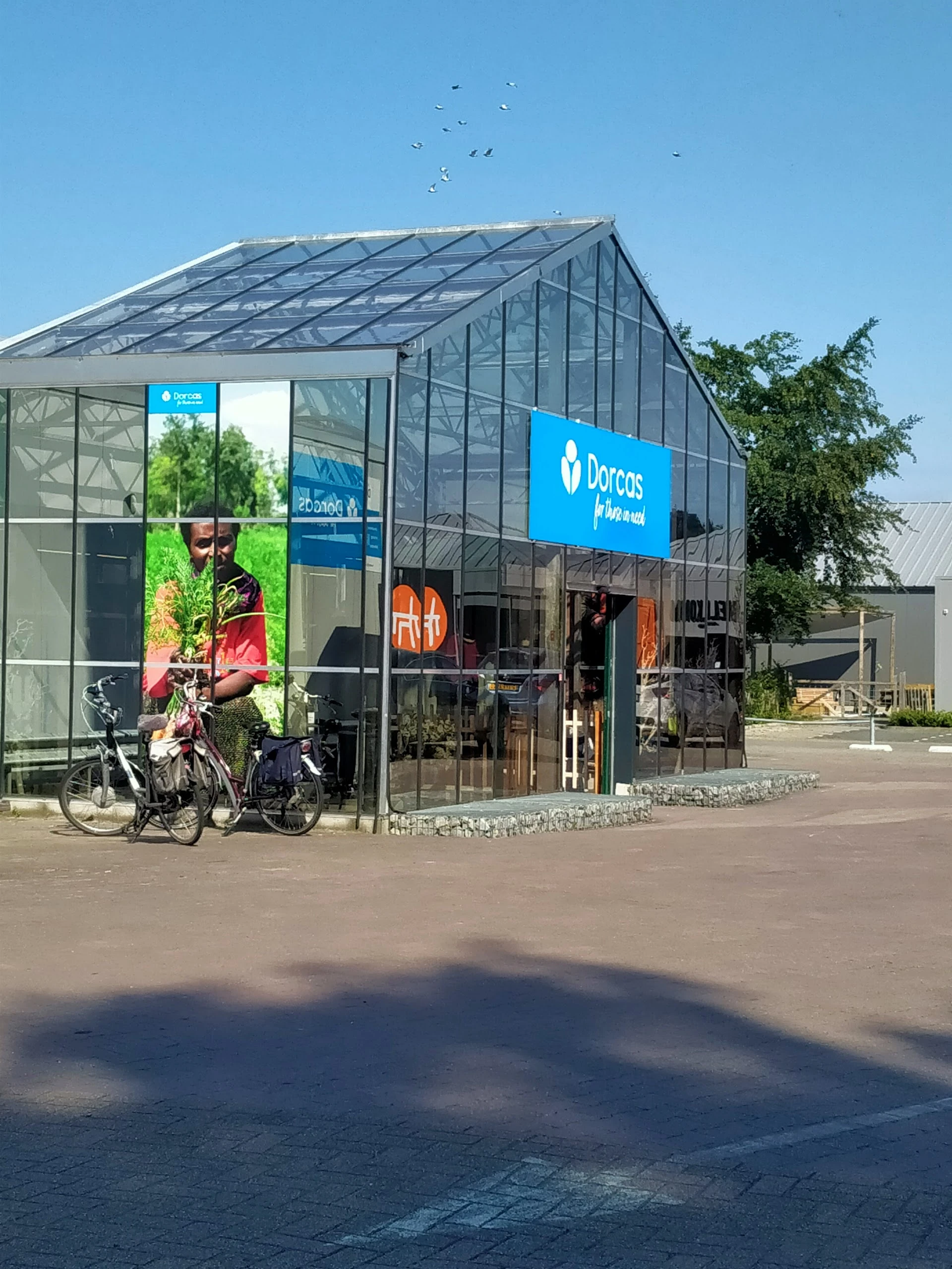 Kringloopwinkel Kringloopwinkel Dorcas Winkel Hattem in Hattem