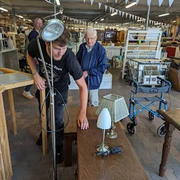 Bezoeker foto van Kringloopwinkel Dorcas Winkel Hattem in Hattem