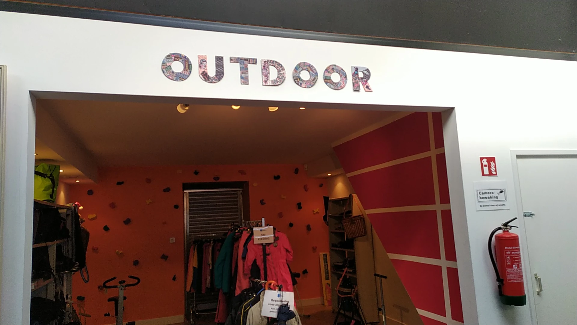 Bezoeker foto van Kringloopwinkel Dorcas Winkel Hoorn in Hoorn