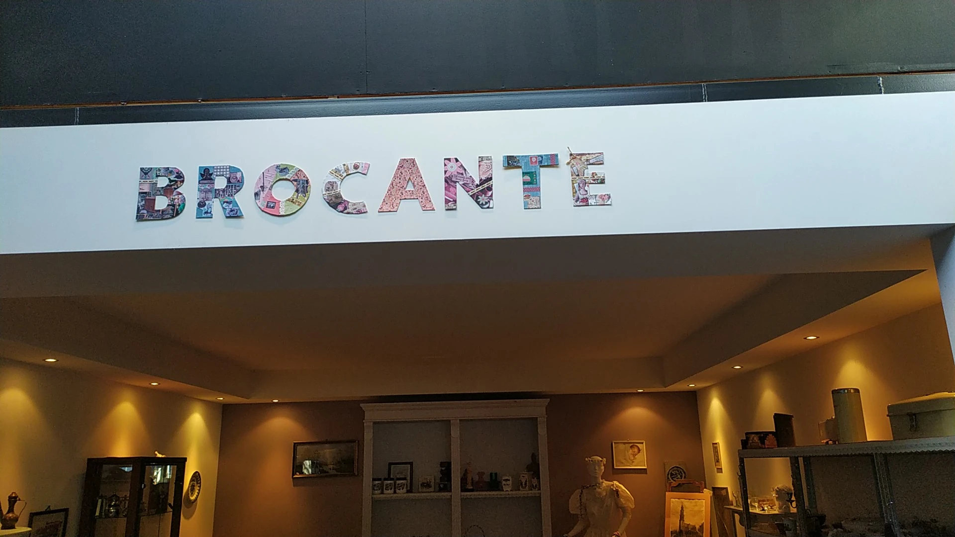 Bezoeker foto van Kringloopwinkel Dorcas Winkel Hoorn in Hoorn