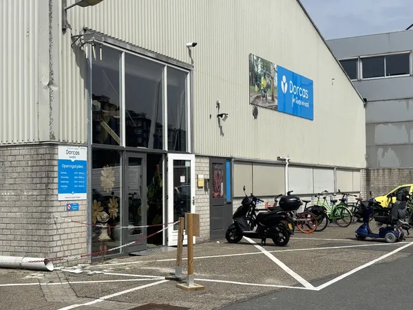 Kringloopwinkel Kringloopwinkel Dorcas winkel KRV in Katwijk aan Zee