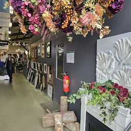 Bezoeker foto van Kringloopwinkel Dorcas winkel KRV in Katwijk aan Zee