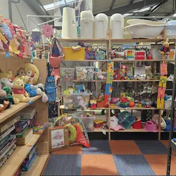 Bezoeker foto van Kringloopwinkel Dorcas winkel KRV in Katwijk aan Zee