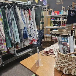 Bezoeker foto van Kringloopwinkel Dorcas winkel KRV in Katwijk aan Zee