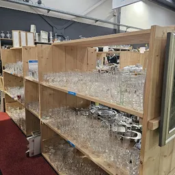 Bezoeker foto van Kringloopwinkel Dorcas winkel KRV in Katwijk aan Zee