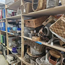 Bezoeker foto van Kringloopwinkel Dorcas winkel KRV in Katwijk aan Zee