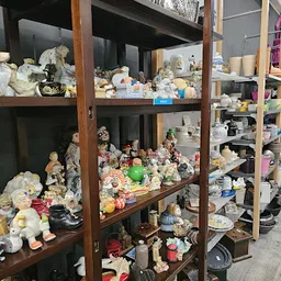 Bezoeker foto van Kringloopwinkel Dorcas winkel KRV in Katwijk aan Zee