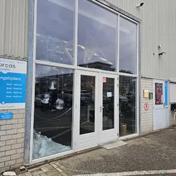 Bezoeker foto van Kringloopwinkel Dorcas winkel KRV in Katwijk aan Zee